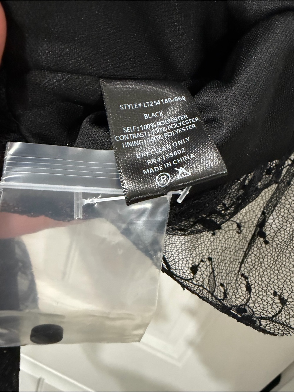 NWOT Vici Black Lace Velvet Peplum Blouse-L - Picture 7 of 9